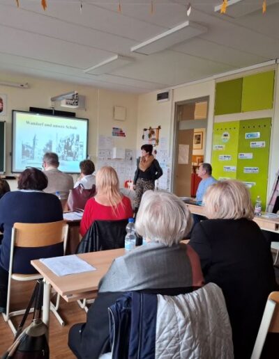 02_Igazgatónő_2_600